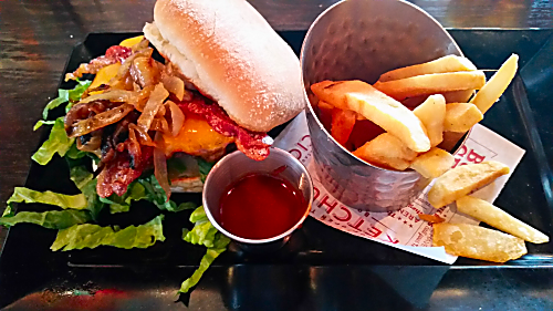 Red Robin Southern Charm Burger