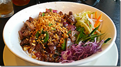 Little V's Shaking Beef Vermicelli_thumb[1]