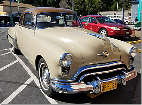 Hi-Lo 1949 Oldsmobile 2