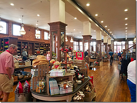Ree Drummond's The Mercantile Gift Shop