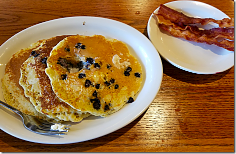 Cracker Barrel Blueberry Pancakes