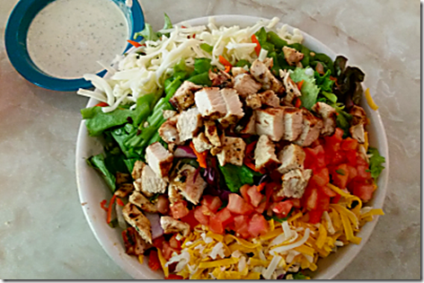 Chuy's Salad