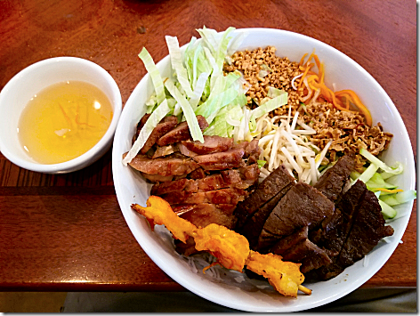 Pho 20 Beef Chicken Shrimp Vermicelli Bowl