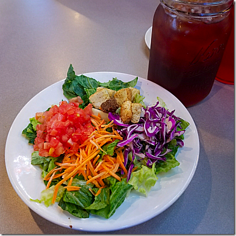 Plucker's Side Salad and Tea