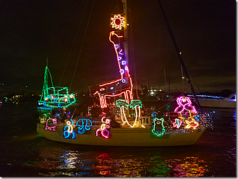 2018 Christmas Boat Parade 6