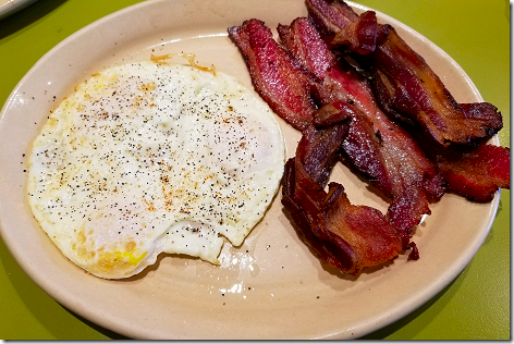 Snooze 3 Egg with all Bacon