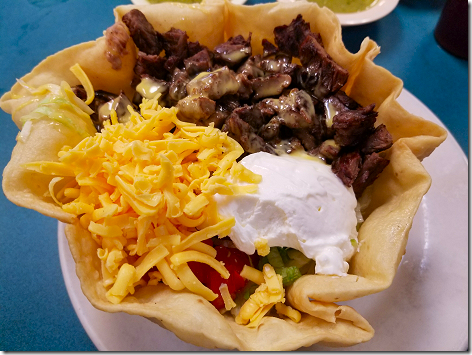 Los Ramirez Beef Fajita Taco Salad 4