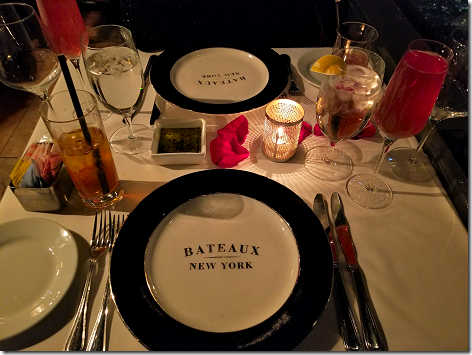 Bateau Cruise - Table Setting