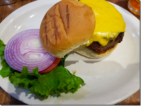 Junior's Steak Cheeseburger