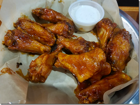 Hooter's Wings