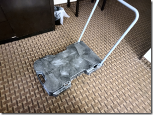 La Quinta Brandon Luggage Cart