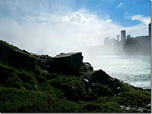 Niagara Falls 10s
