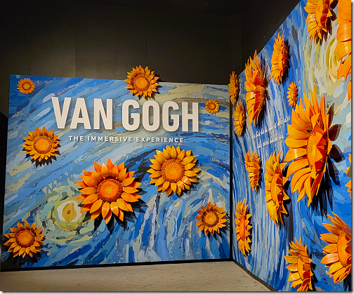 Van Gogh Sunflower Wall
