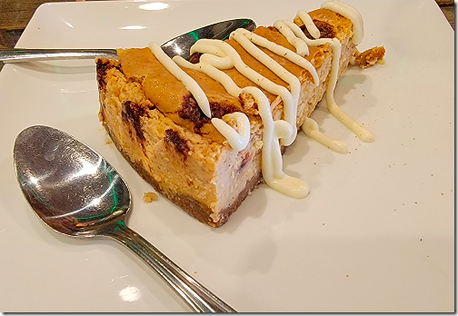 NaaMan's BBQ Cinnamon Roll Cheesecake