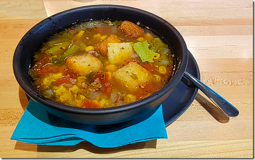 Gator's Bar & Grill Cilantro Beef Soup