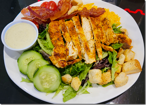 Texas Huddle Side Salad with Chicken 20230304