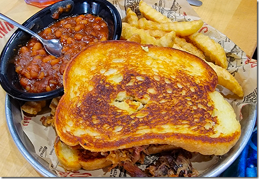 Sonny's BBQ Pensacola Pulled Pork Sandwich Jan